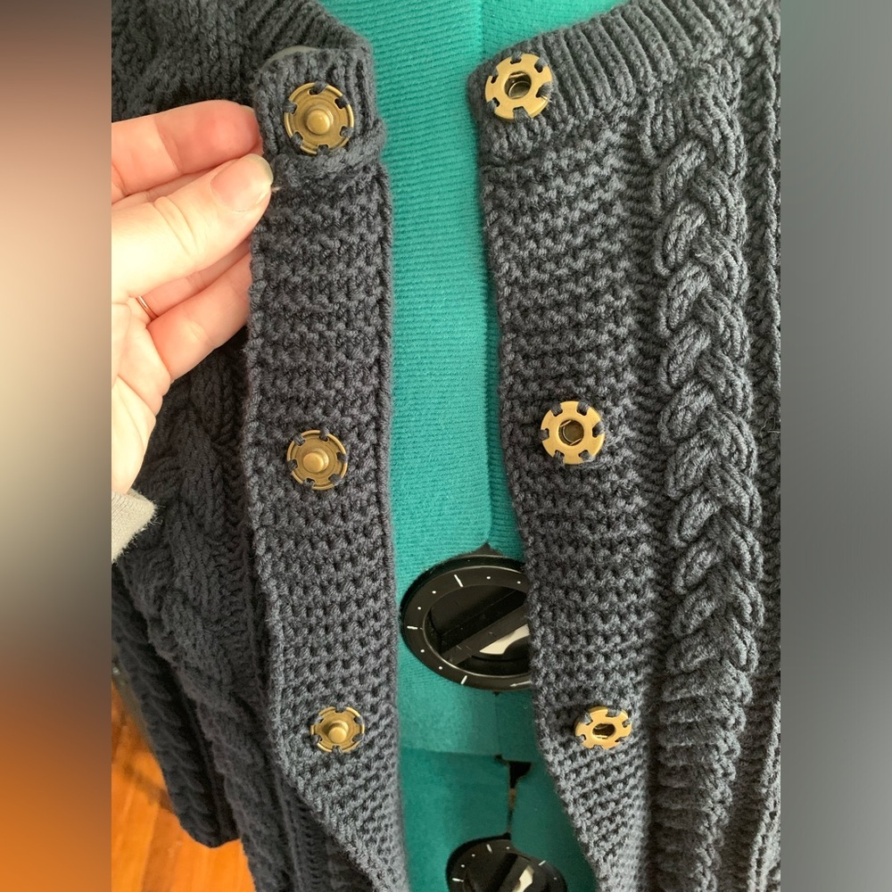 GAP beautiful knit cardigan in navy large snap buttons Fishermancore - Picture 6 of 6